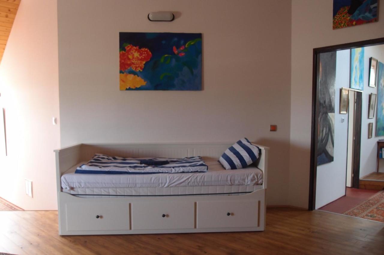 Orli Hnizdo At Chateau Novak Křivoklát Esterno foto